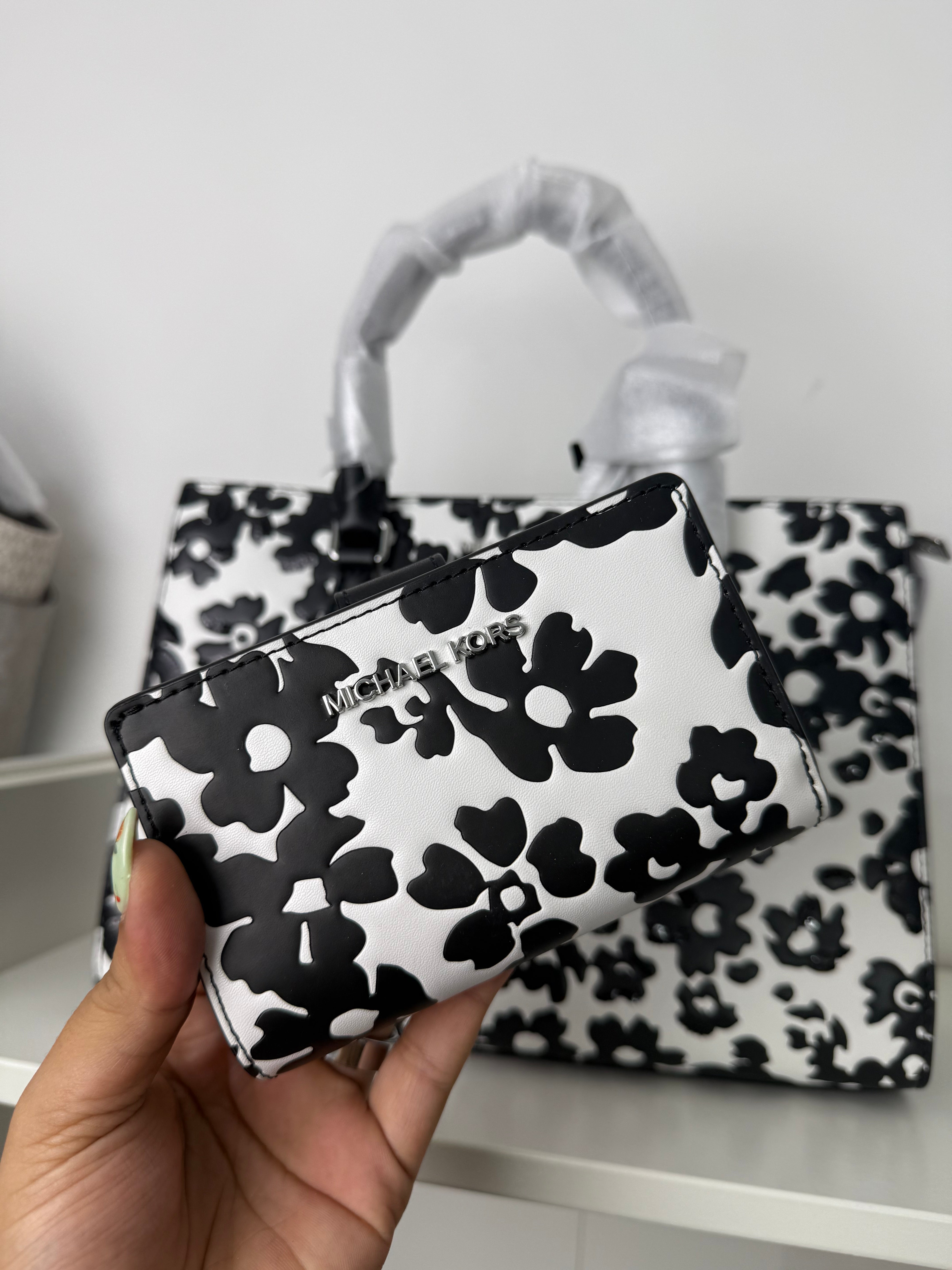 Wallet Michael Kors Black & White - imagen 1